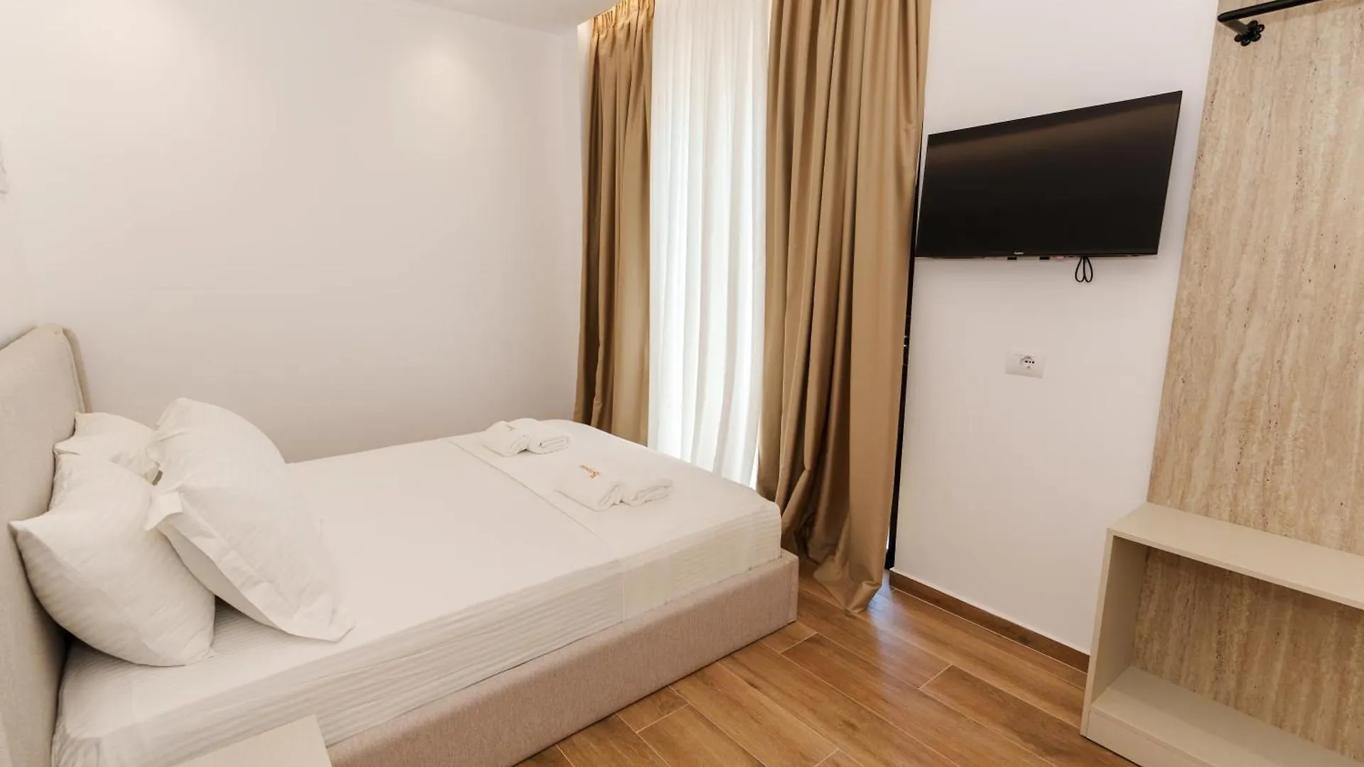 Belmond Hotel Ksamil 0*,  Albania