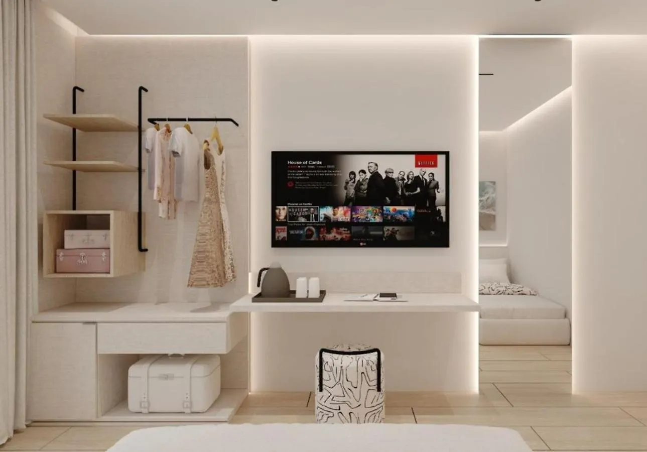 Belmond Hotel Ksamil Apartment